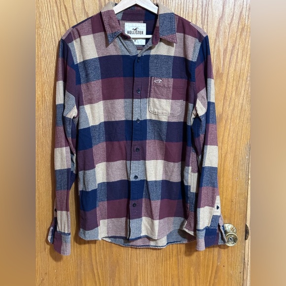 Hollister Other - Hollister sz medium Men's Casual Plaid Shirt - Burgundy, Navy, and Tan (F)